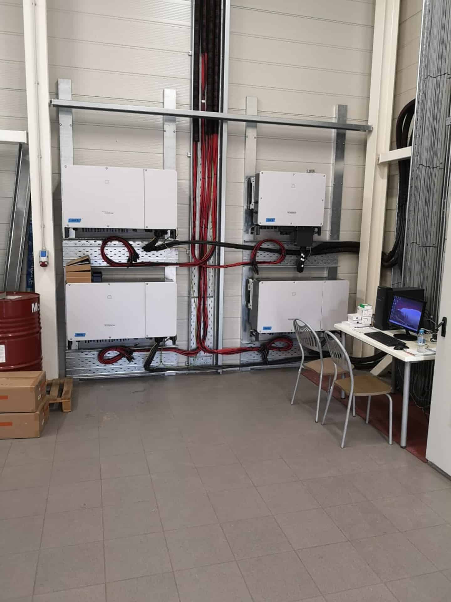 Φωτογραφία από εργοτάξιο φωτοβολταϊκού σταθμού